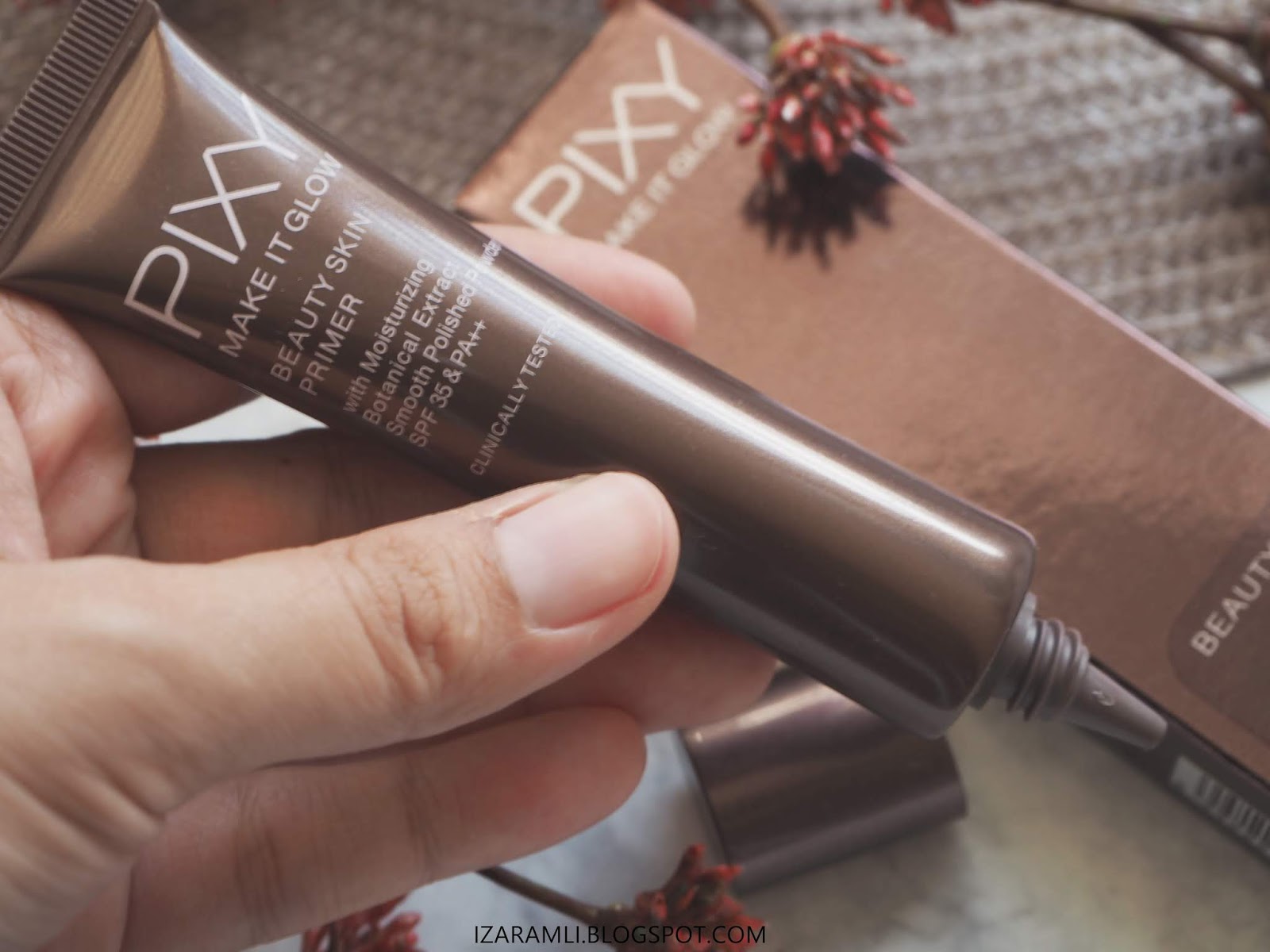 Pixy Make It Glow Beauty Skin Primer