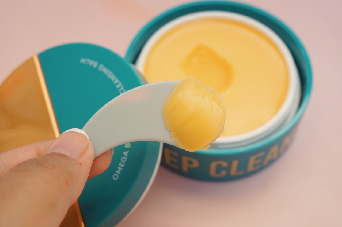 Menggunakan Cleansing Balm