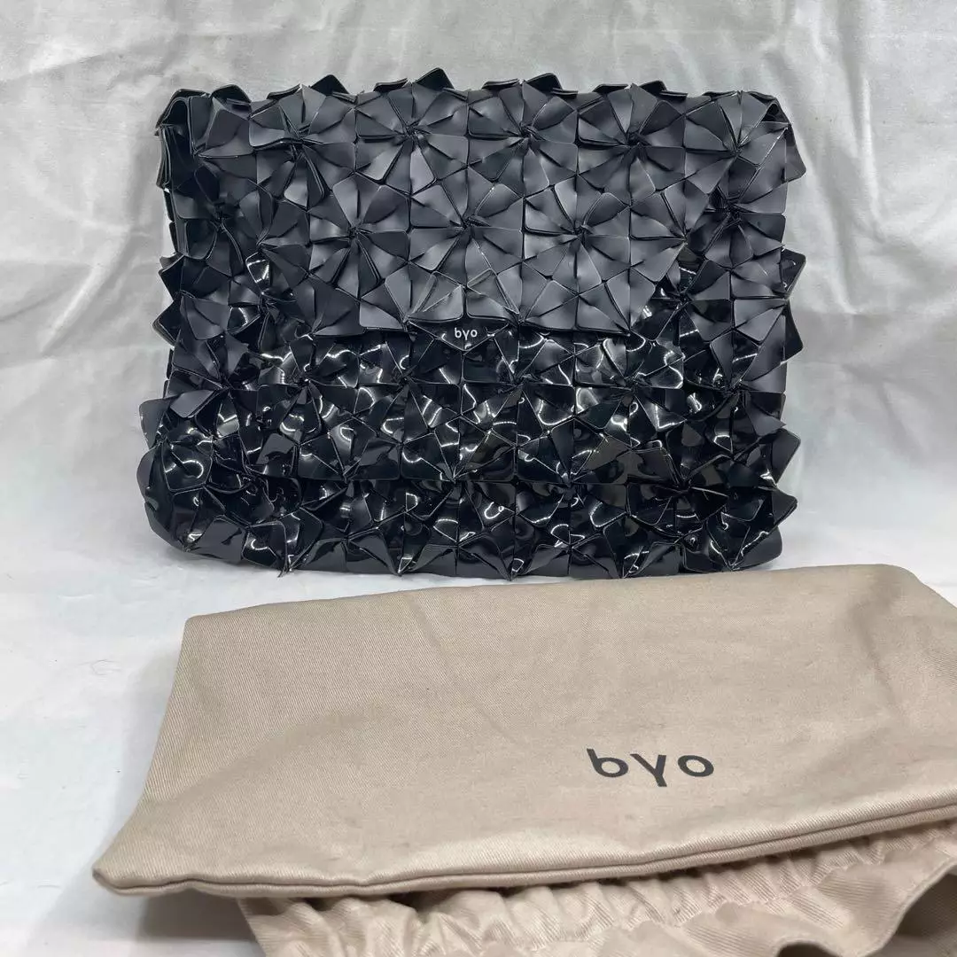 Tas Byo
